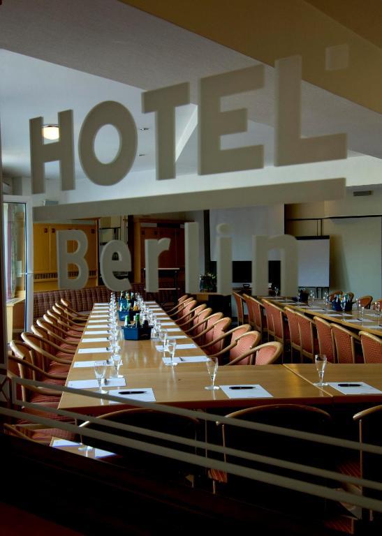 Hotel Berlin - Greenline Hotel Zossen Exterior foto